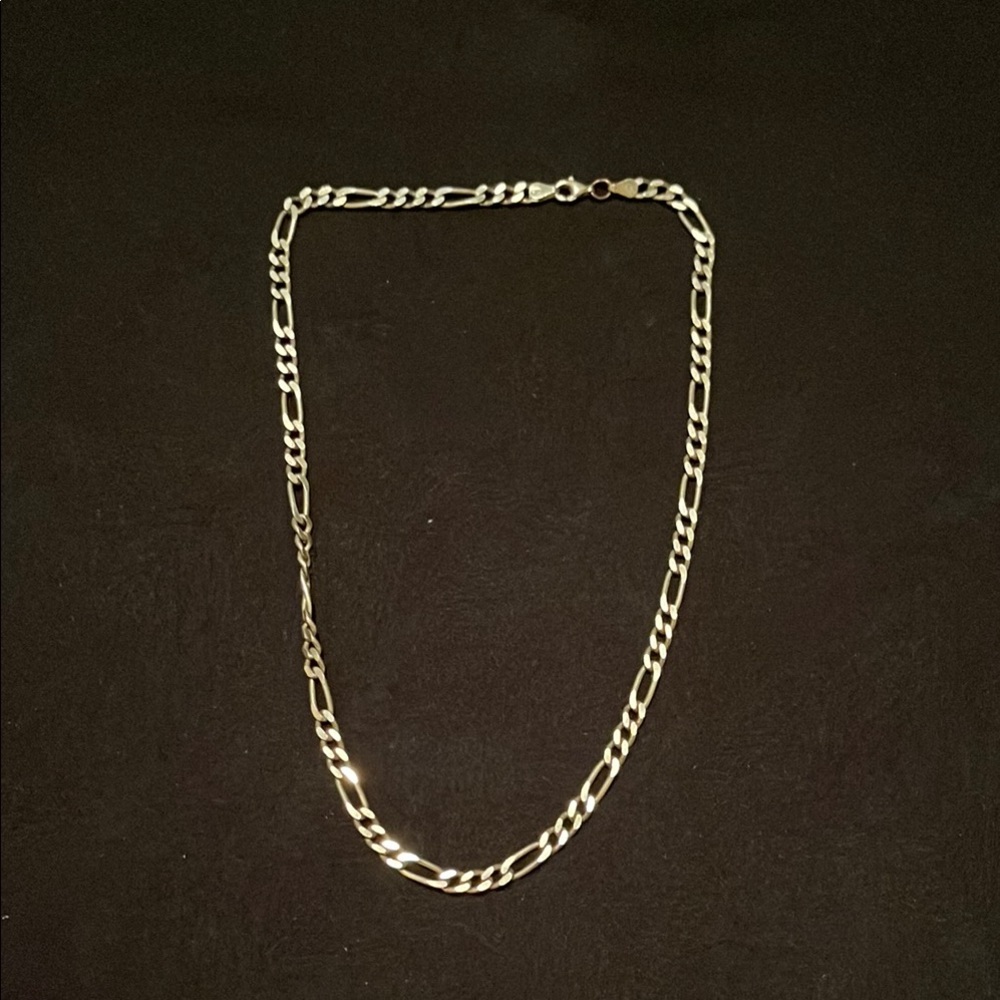 Elegant Silver Chain Necklace